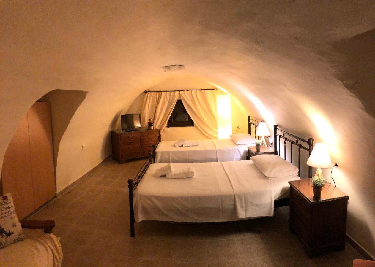 Appartement Kamares Cave House 3 à Álika Extérieur photo